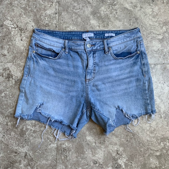 sofia by sofia vergara Pants - Sofia Vergara Gabriella Shorts Size 10
